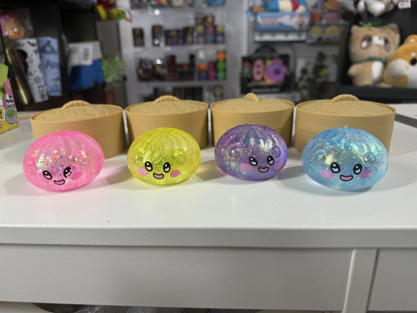 Medium glitter sugar dumpling