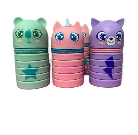 Sweet dreams and friends extendable pouch