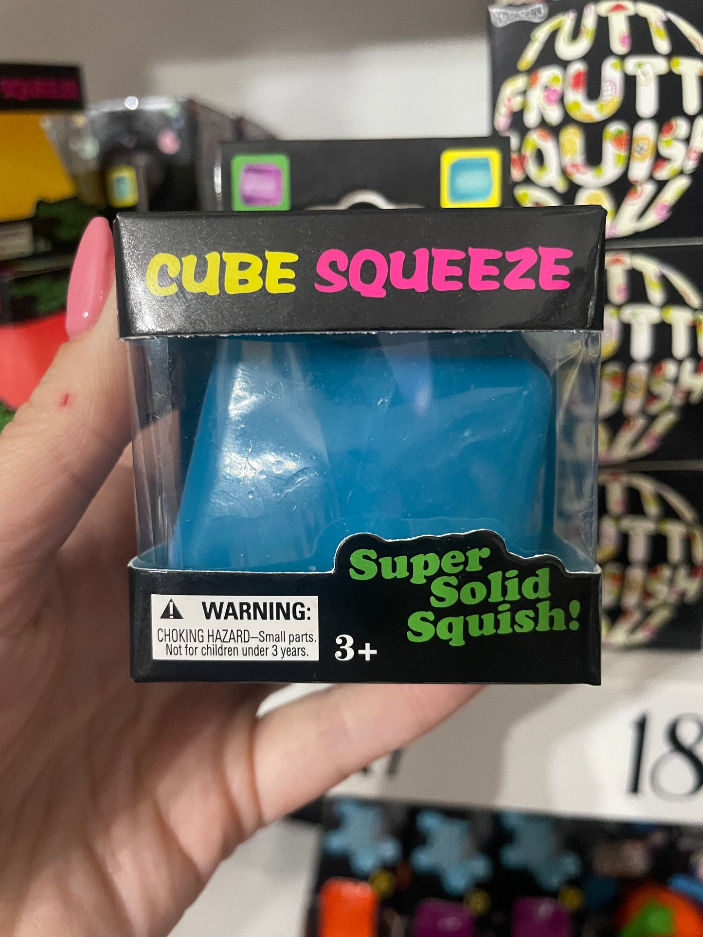 Pastel sugar cube
