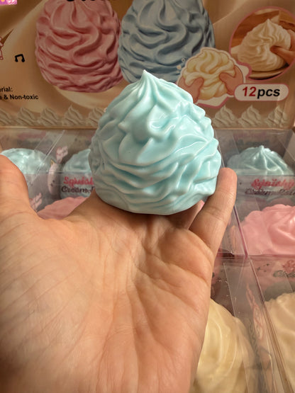 Crunchy cream roll squishy